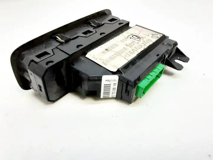 Volvo XC90 (2002 - 2006) 30732816 Кнопка стеклоподъемников — фото 2