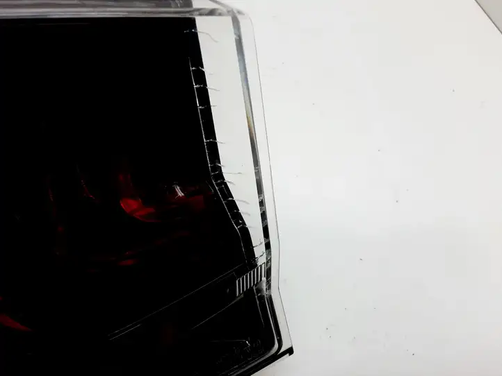 Lexus GS 250 300 350 300h 450h (2015 - 2020) Задний фонарь в кузове — фото 6