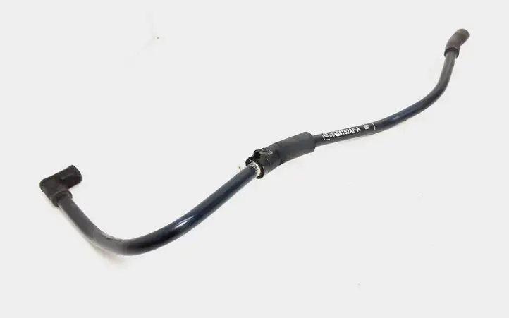 Chrysler Town & Country V (2010 - 2016) 05184162AF Трубки и шланги — фото 1
