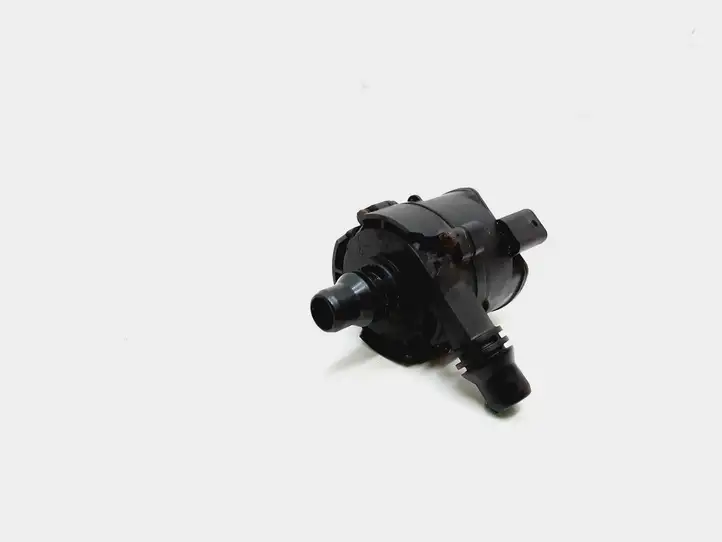 BMW X5 F15 (2013 - 2017) 764394903 Электроциркуляционный насос — фото 1