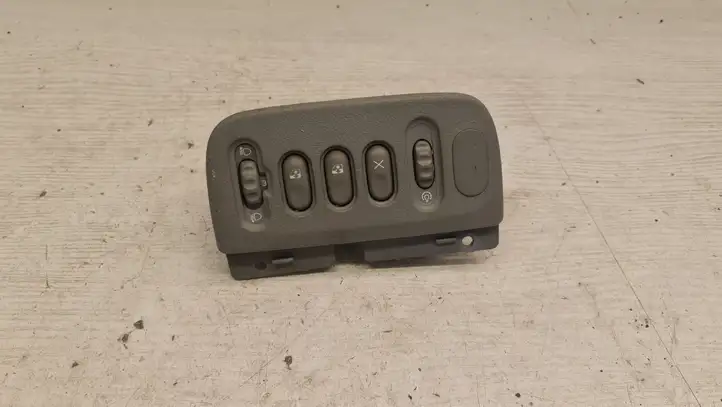 Renault Scenic I (1996 - 2003) 7700432429 Кнопка стеклоподъемников — фото 1