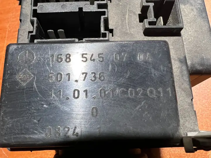 Mercedes-Benz A W168 (1997 - 2004) 1685450704 Включатель фонарей — фото 3