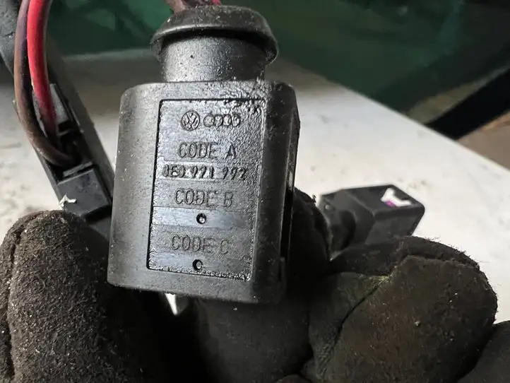 Seat Altea (2004 - 2009) 06F971082B Проводка топливных форсунок — фото 4