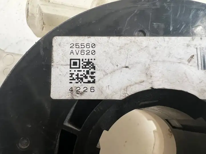 Nissan Almera (2000 - 2006) 25560AV620 Контактное кольцо SRS — фото 2