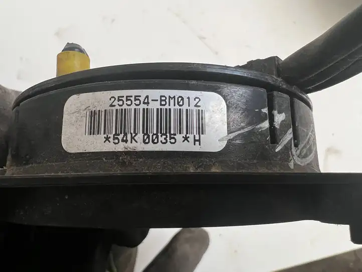 Nissan Almera (2000 - 2006) 25554BM012 Контактное кольцо SRS — фото 2