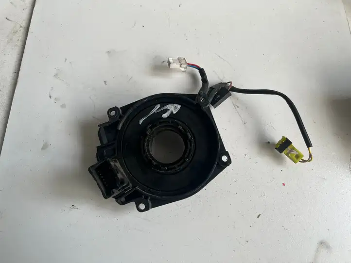 Nissan Almera (2000 - 2006) 25554BM012 Контактное кольцо SRS — фото 3