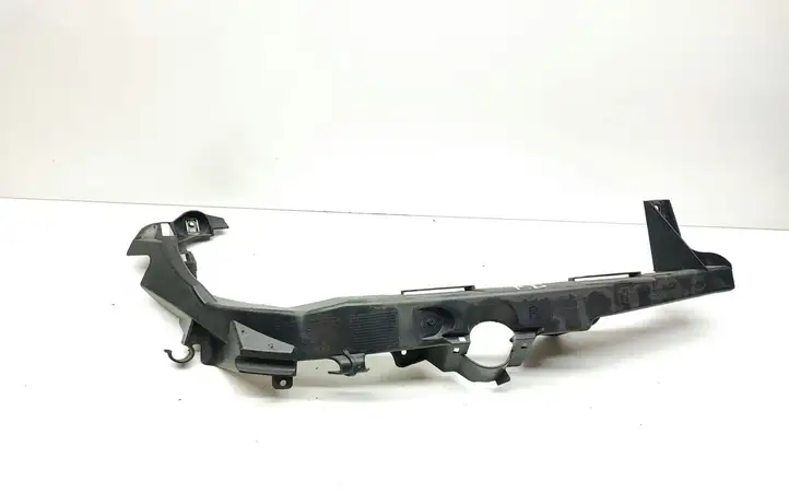 BMW 3 E90 E91 (2005 - 2012) 7138402 Кронштейн передней фары — фото 1