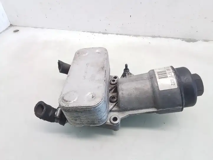 Opel Zafira B (2003 - 2006) 90571672 Кронштейн масляного фильтра — фото 3