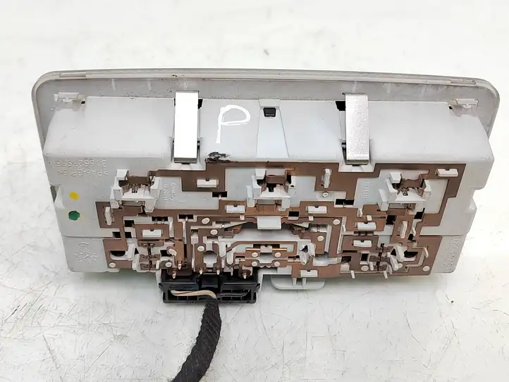 Chevrolet Orlando (2010 - 2015) 16735201 Передняя подсветка — фото 3