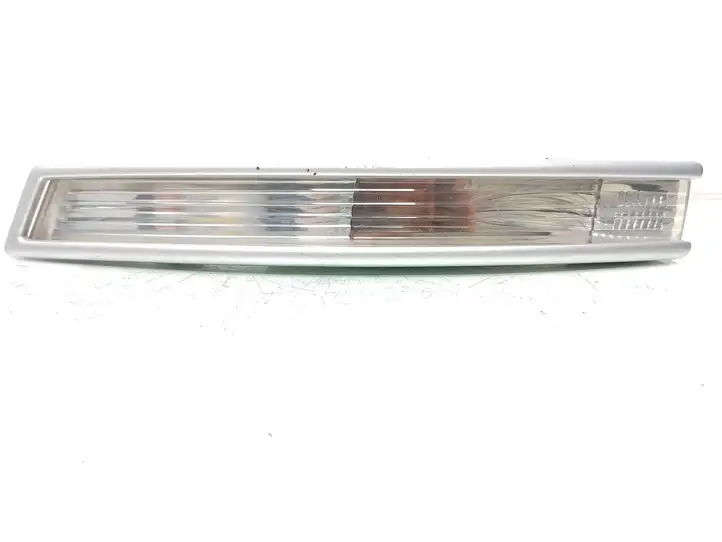 Volkswagen PASSAT B6 (2005 - 2010) 3C0953041H Указатель поворота передний — фото 7