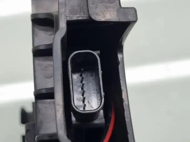 Tesla Model S (2016 - 2021) Наружная ручка двери — фото 5