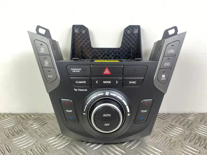 Hyundai Grand Santa Fe NC (2015 - 2018) 97250B8EF0NN5 Блок управления климат-контролем — фото 1