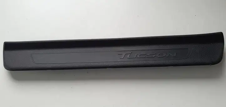 Hyundai Tucson TL (2015 - ) Внутренняя отделка переднего порога — фото 1