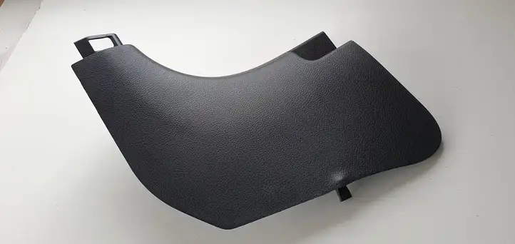 Kia Stonic (2017 - ) Боковая отделка ногового пространства — фото 3