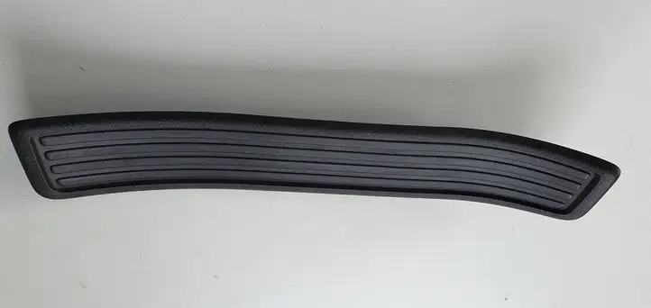 Honda Accord (2008 - 2016) Внутренняя отделка заднего порога — фото 4