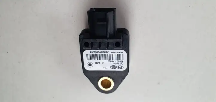 Hyundai i30 (2012 - 2015) Датчик удара SRS — фото 4