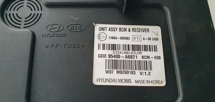 Hyundai i30 (2012 - 2015) Модуль комфорта — фото 6