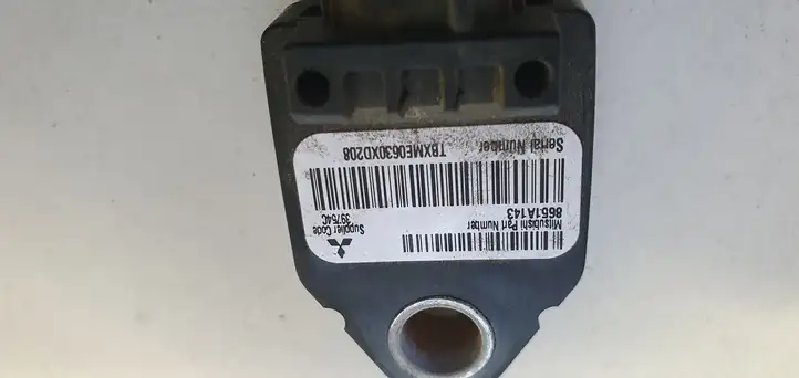 Mitsubishi Outlander (2007 - 2012) Датчик удара SRS — фото 4