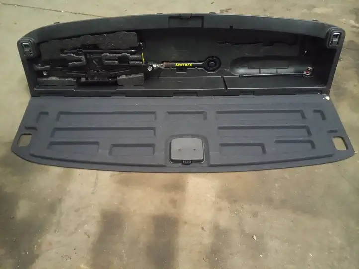 Hyundai Santa Fe (2009 - 2012) Ящик для хранения в багажнике — фото 1