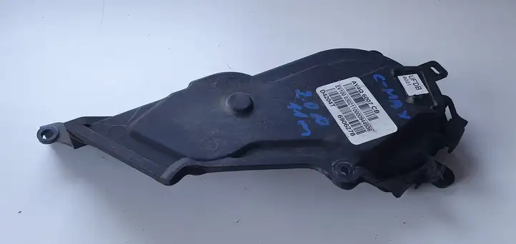 Ford Focus Grand C-MAX (2010 - 2019) Прочие детали моторного отсека — фото 3