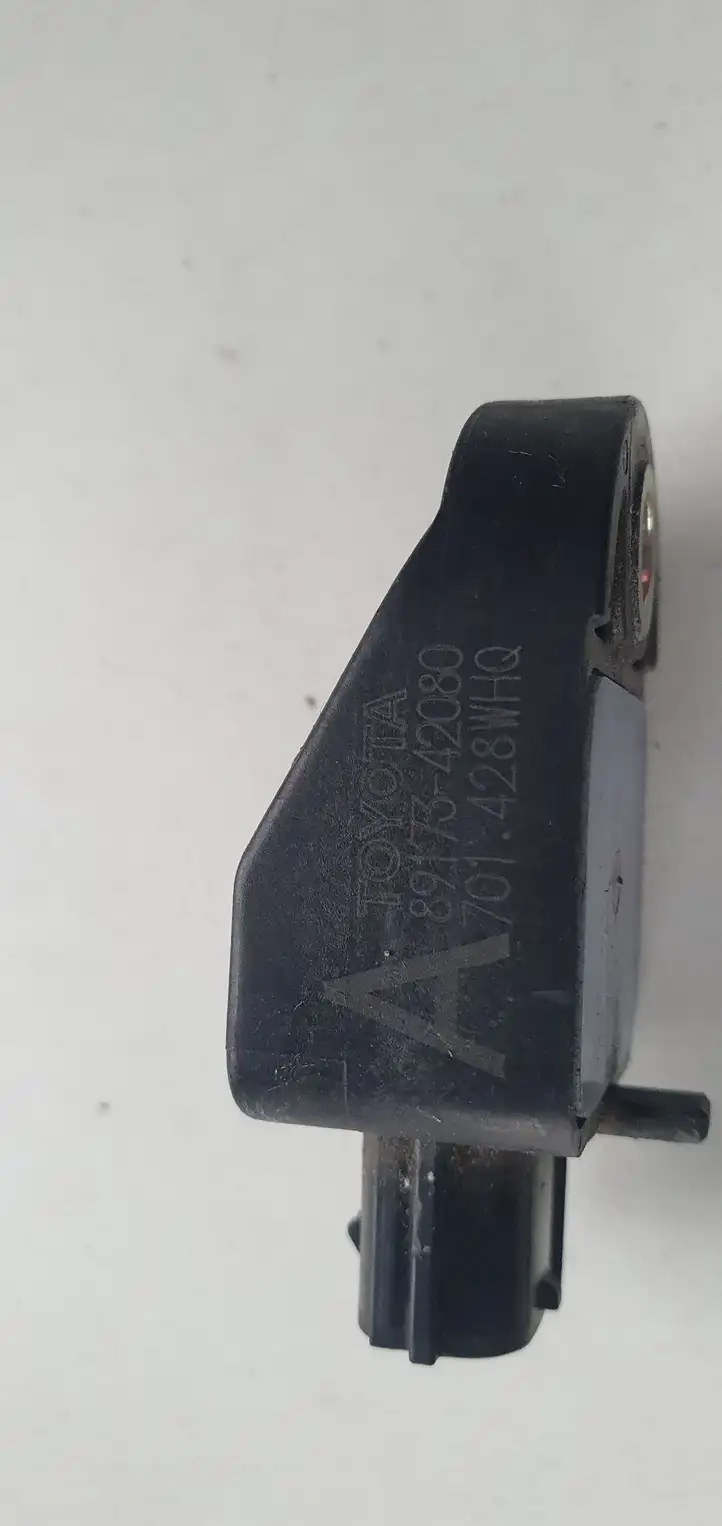 Toyota RAV 4 (XA30) (2006 - 2016) Датчик удара SRS — фото 4