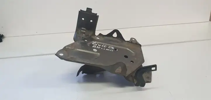 Honda Civic (2006 - 2011) Держатель аккумулятора — фото 1