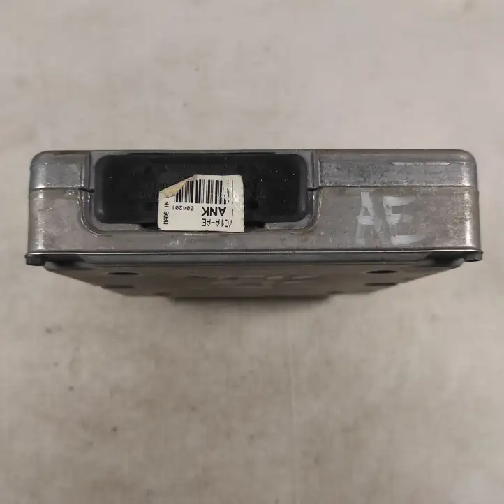Ford Transit (2000 - 2006) YC1A12A650AE Блок управления двигателем (ECU) — фото 3