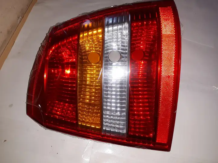 Opel Astra G (1998 - 2004) OE622302213110931 Задний фонарь в кузове — фото 2