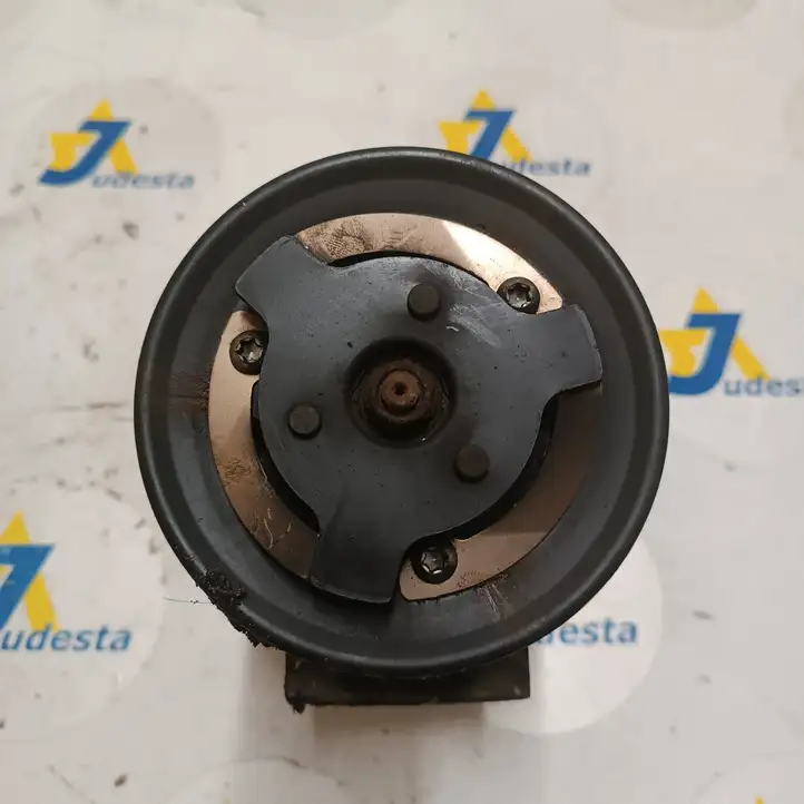 Opel Insignia A (2008 - 2017) P13232307 Компрессор (насос) кондиционера воздуха — фото 3