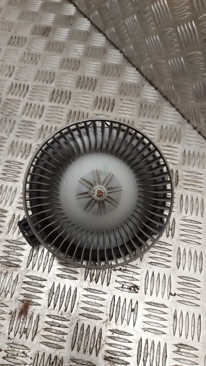 Honda Accord (2003 - 2007) 194000 Вентилятор печки — фото 2