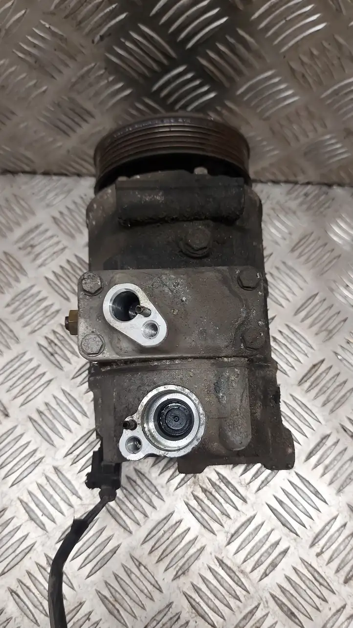 Volkswagen PASSAT B6 (2005 - 2010) 1K0820803S Компрессор (насос) кондиционера воздуха — фото 6