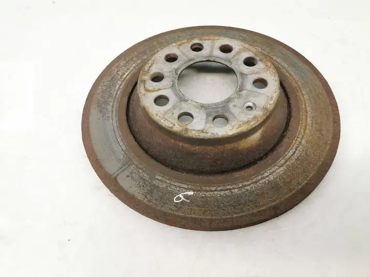 Volkswagen PASSAT B8 (2015 - ) Тормозной диск задний — фото 1