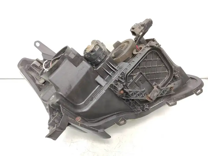Toyota Avensis T250 (2006 - 2009) E4175 Передняя фара — фото 20