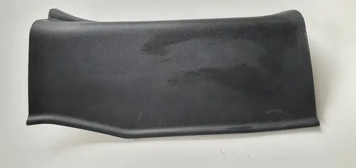 Honda Civic IX (2011 - 2017) Внутренняя отделка заднего порога — фото 3
