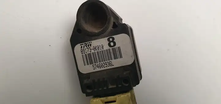 Toyota Hilux (AN10, AN20, AN30) (2004 - 2008) Датчик удара SRS — фото 3