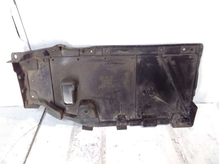 5830847011 Toyota Prius (XW30) Vidurinė dugno apsauga