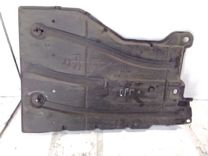 5816547020 Toyota Prius (XW30) Variklio dugno apsauga