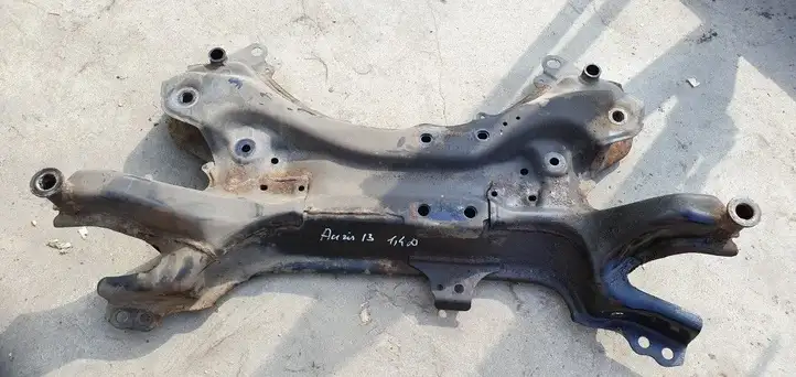 Toyota Auris E180 (2012 - 2018) Передняя балка подвески — фото 1