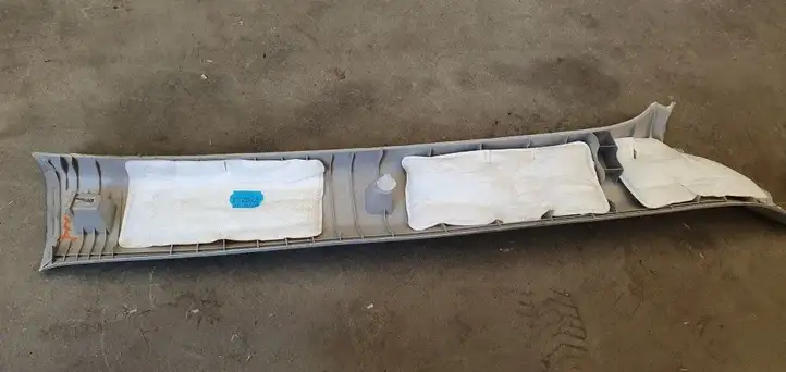 Toyota Auris E180 (2012 - 2018) Верхняя обшивка стойки B — фото 3