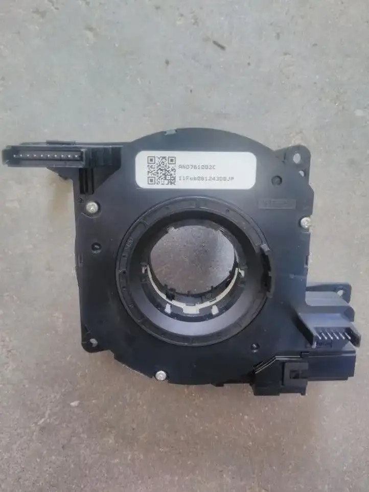 Ford C-MAX II (2010 - 2015) Контактное кольцо SRS — фото 1