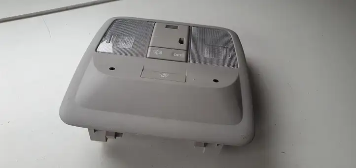 Toyota Auris E180 (2012 - 2018) Передняя подсветка — фото 7