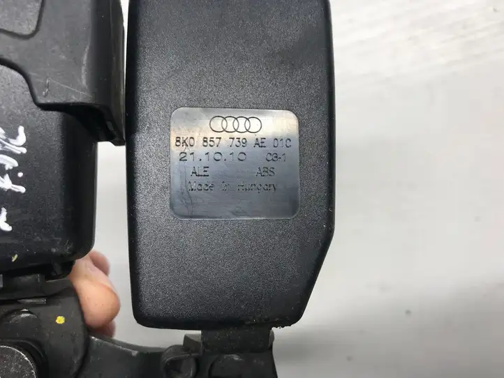 Audi A4 S4 B8 8K (2007 - 2011) 8K0857739AE Замок заднего ремня — фото 4