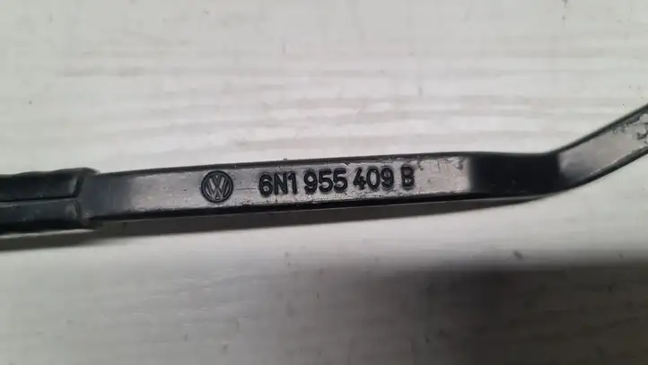 Volkswagen Polo III 6N 6N2 6NF (1994 - 2001) 6N1955409B Рычаг стеклоочистителя — фото 3