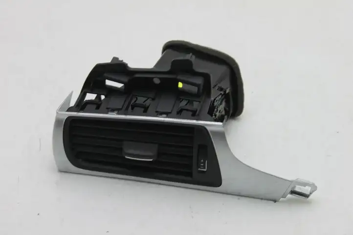 Audi A6 C7 (2011 - 2014) 4G1820901 Боковой воздушный дефлектор — фото 1