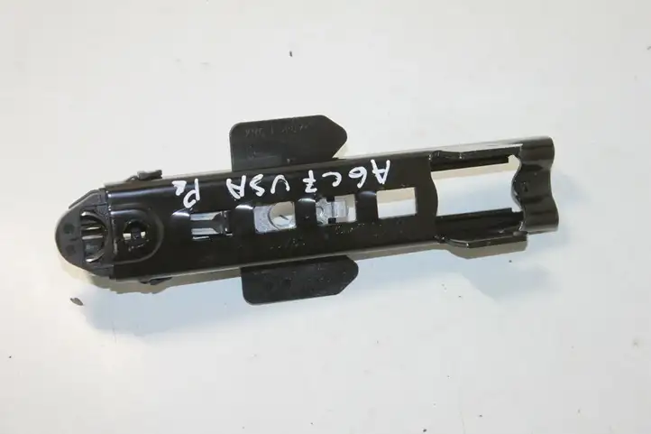 Audi A6 C7 (2011 - 2014) 8T8857833 Электродвигатель регулировки ремня безопасности — фото 2