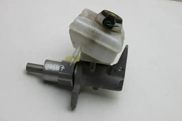 Audi A6 C7 (2011 - 2014) 8K0611301C Бачок тормозной жидкости — фото 5