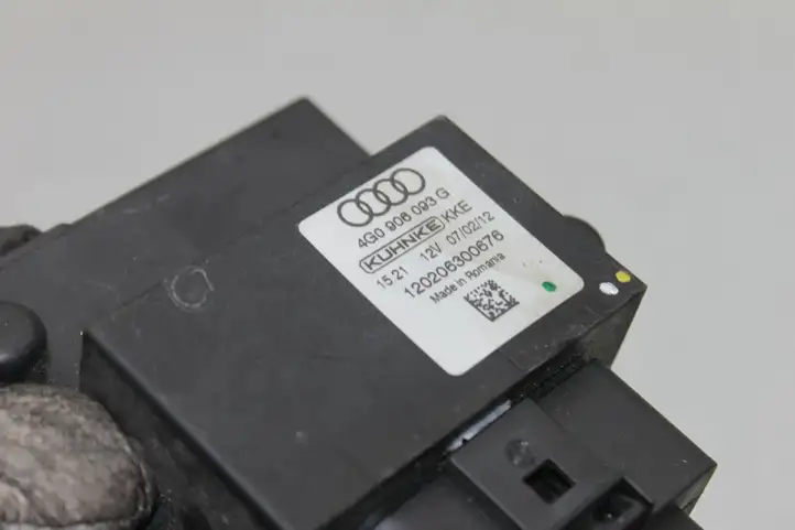 Audi A6 C7 (2011 - 2014) 4G0906093G Прочие блоки управления — фото 2