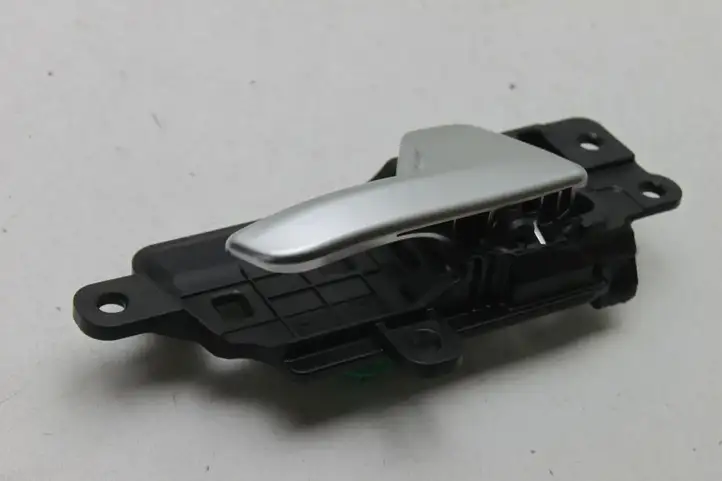 Kia Sportage (2016 - 2018) 82623F1000 Внутренняя ручка двери — фото 2