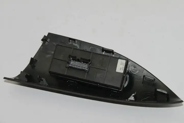 Nissan Juke I F15 (2010 - 2018) 254111KA5A Блок кнопок стеклоподъемников — фото 3
