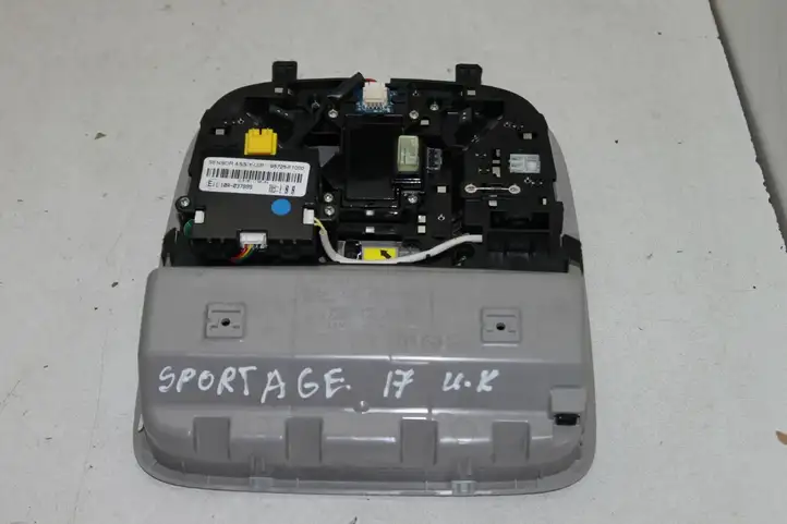 Kia Sportage (2016 - 2018) 92800D91XX Передняя подсветка — фото 3